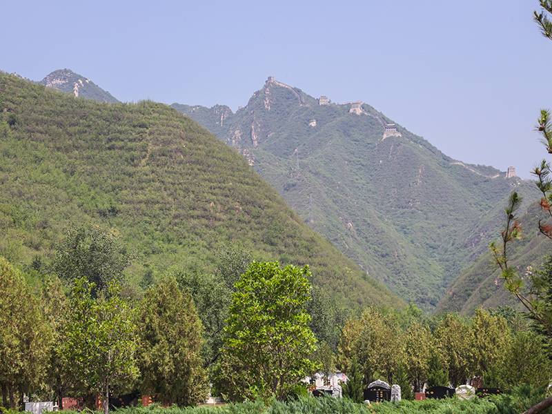 在凤凰山陵园,可以看见长城吗(凤凰山陵园环境如何) 在凤凰山陵园,可以看见长城吗(凤凰山陵园环境如何)