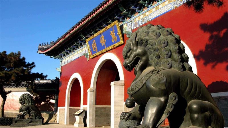 清东陵万佛园——地处皇家陵寝的陵园 清东陵万佛园——地处皇家陵寝的陵园